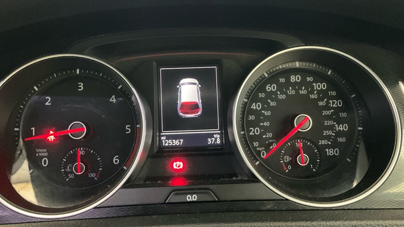 Used Volkswagen Golf 2015 for sale - 78213210: Photo 9