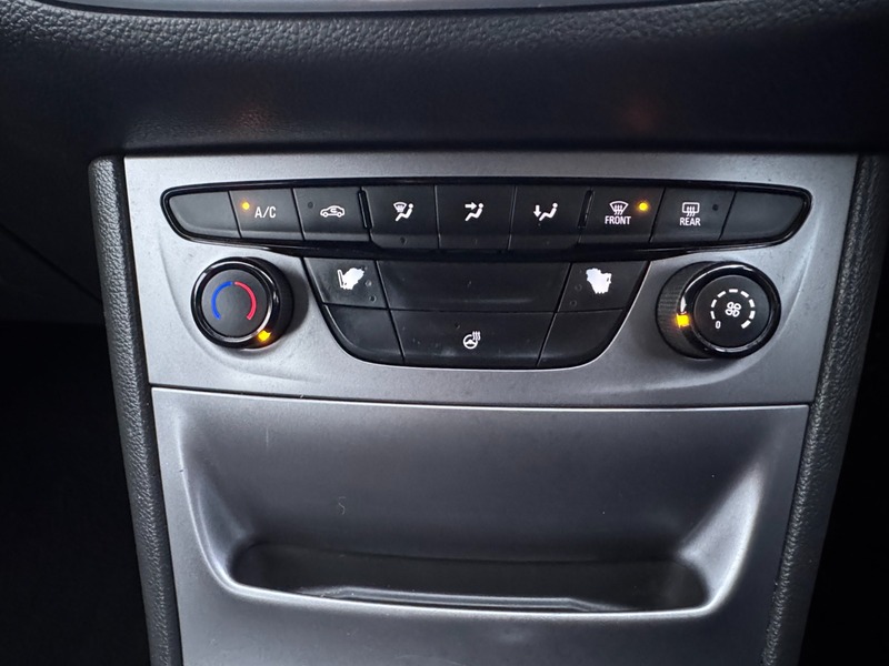 Used Vauxhall Astra 2016 for sale - 77277033: Photo 22