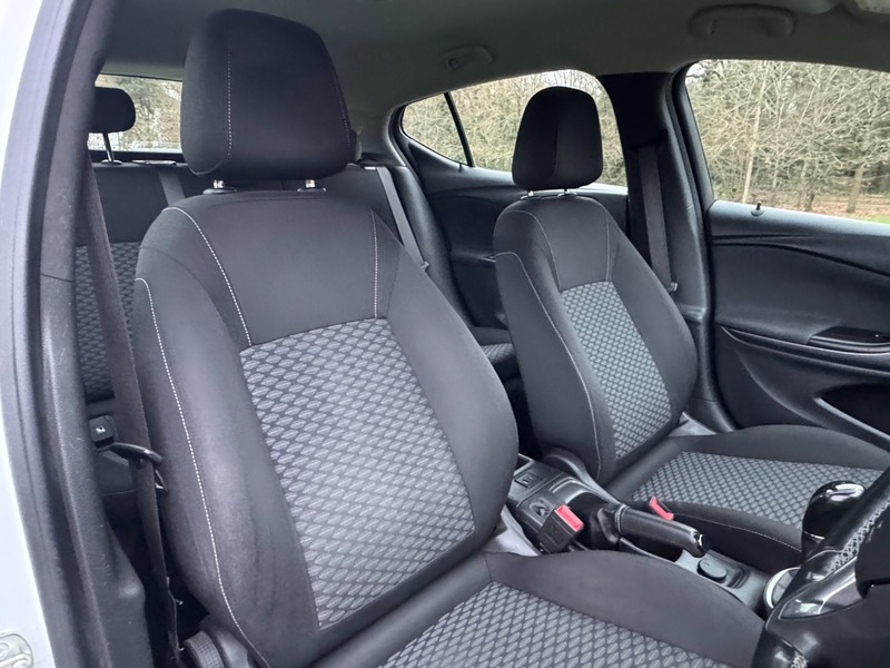 Used Vauxhall Astra 2016 for sale - 77277033: Photo 28