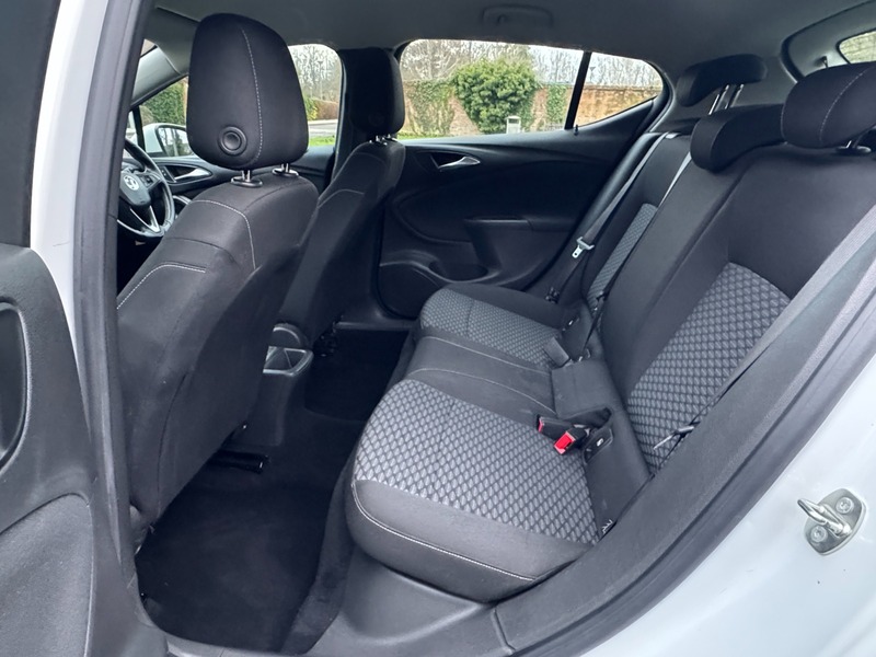 Used Vauxhall Astra 2016 for sale - 77277033: Photo 32