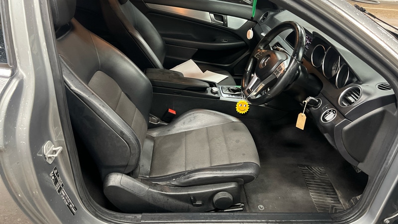 Used Mercedes-Benz C Class 2012 for sale - 77668132: Photo 9