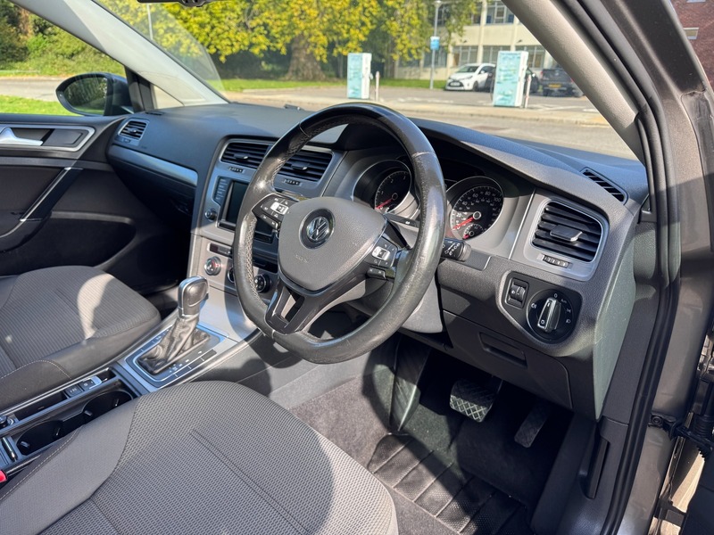 Used Volkswagen Golf 2016 for sale - 76057199: Photo 12