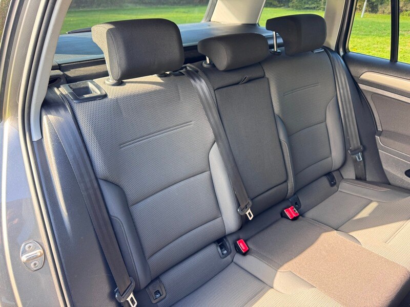 Used Volkswagen Golf 2016 for sale - 76057199: Photo 14