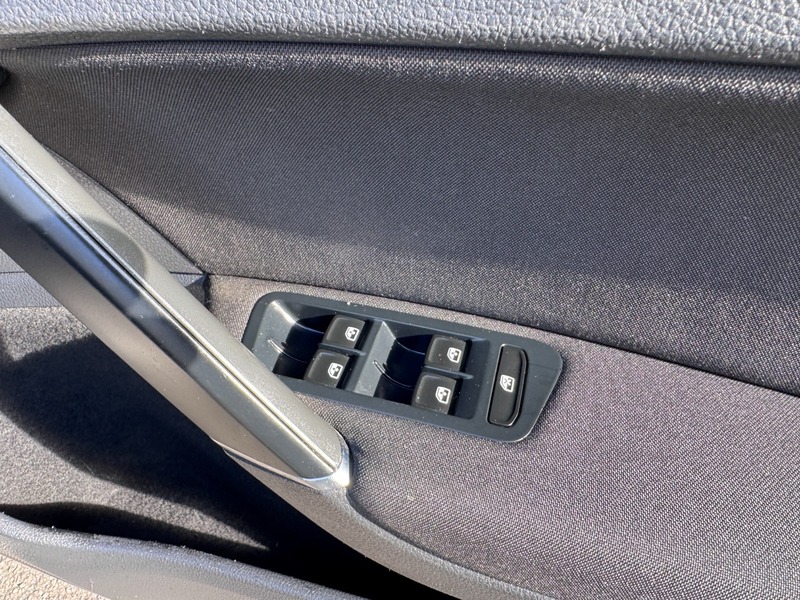 Used Volkswagen Golf 2016 for sale - 76057199: Photo 38