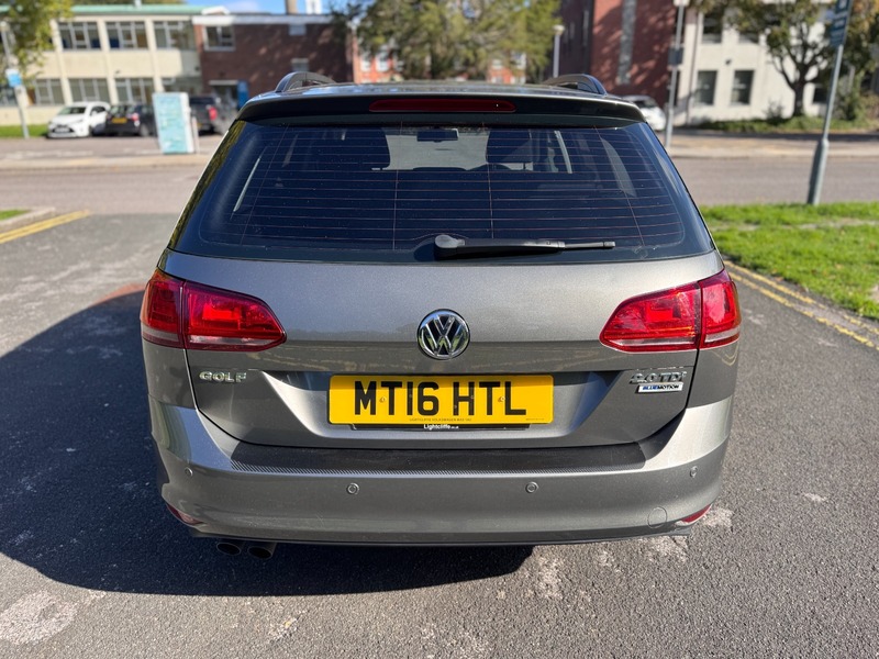 Used Volkswagen Golf 2016 for sale - 76057199: Photo 4