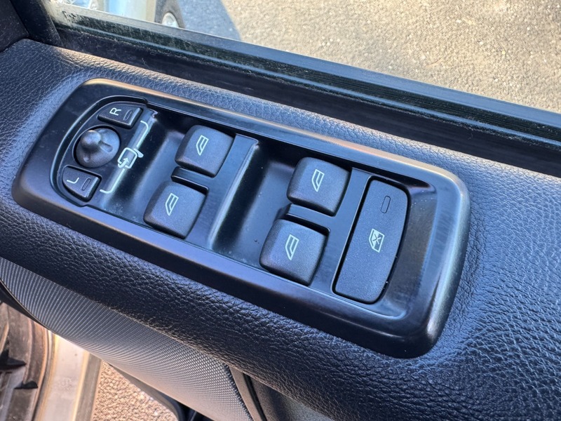 Used Land Rover Discovery 2013 for sale - 76855329: Photo 50