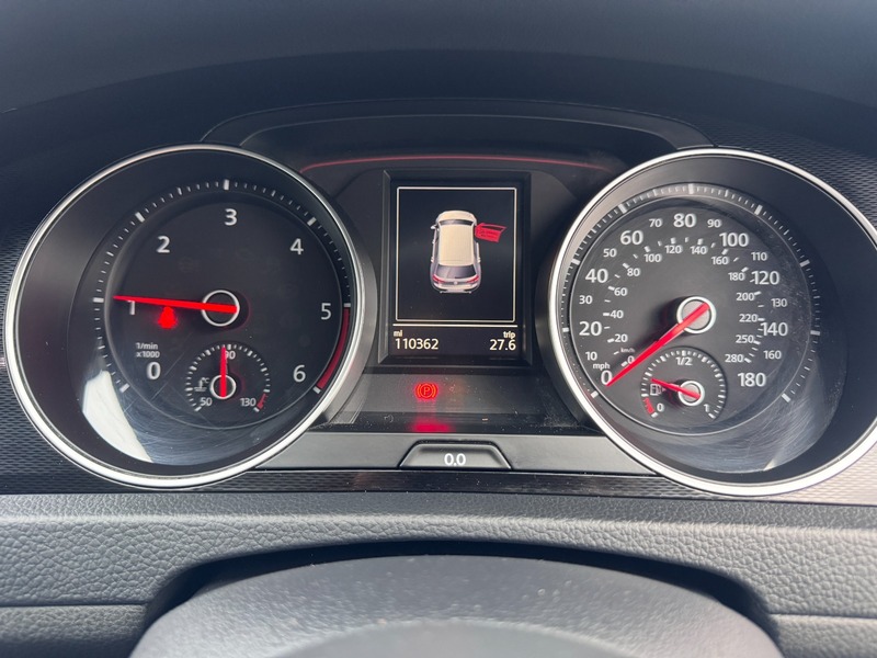 Used Volkswagen Golf 2015 for sale - 76863626: Photo 17