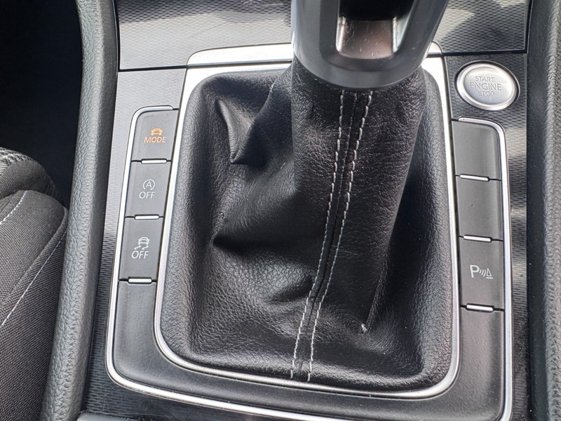 Used Volkswagen Golf 2015 for sale - 76863626: Photo 20