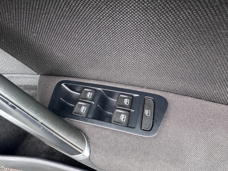 Used Volkswagen Golf 2015 for sale - 76863626: Photo 40