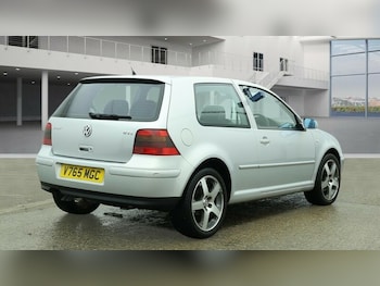Used Volkswagen Golf 1999 for sale - 78140909: Photo