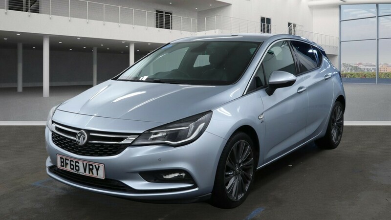 Used Vauxhall Astra 2016 for sale - 78140921: Photo 2