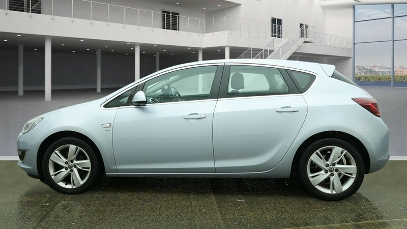 Used Vauxhall Astra 2014 for sale - 77668129: Photo 6