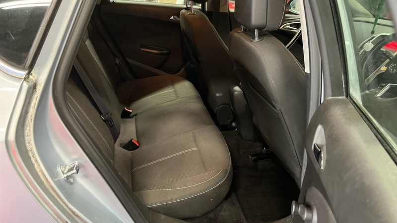 Used Vauxhall Astra 2014 for sale - 77668129: Photo 8