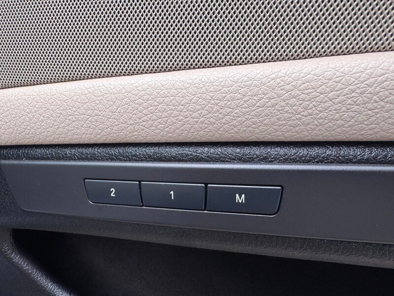 Used BMW 5 Series 2014 for sale - 77906104: Photo 37