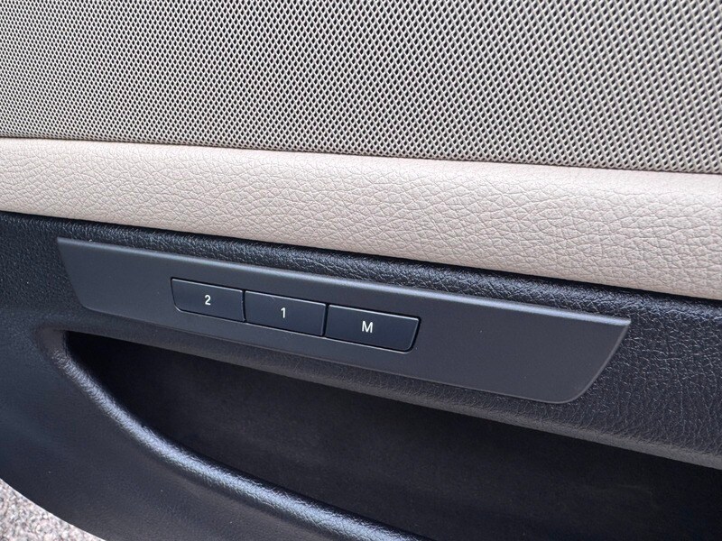 Used BMW 5 Series 2014 for sale - 77906104: Photo 50