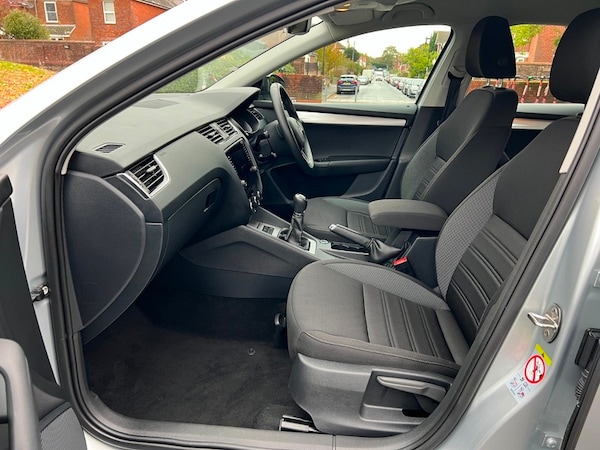 Used Skoda Octavia 2020 for sale - 75403140: Photo 14
