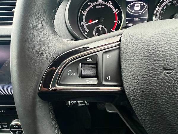 Used Skoda Octavia 2020 for sale - 75403140: Photo 28