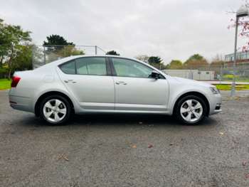 Used Skoda Octavia 2020 for sale - 75403140: Photo