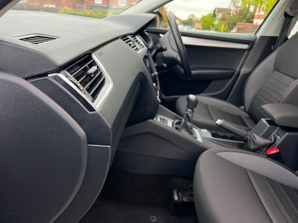 Used Skoda Octavia 2020 for sale - 75403140: Photo 32