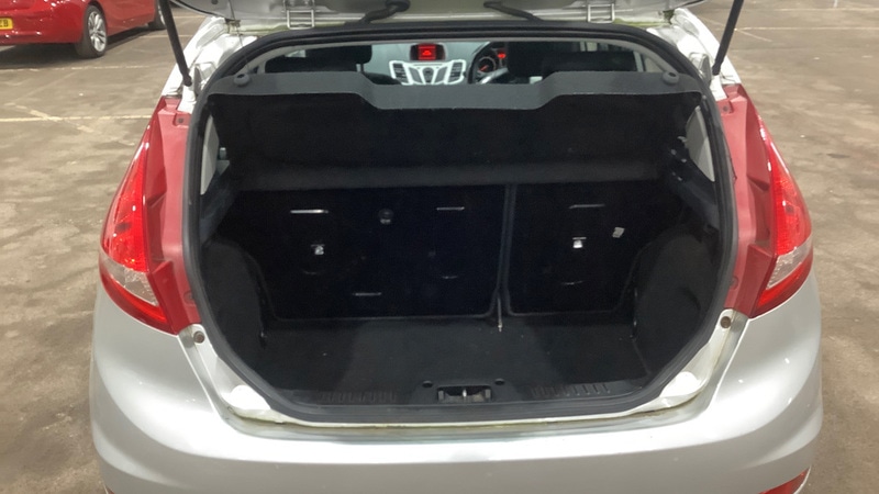 Used Ford Fiesta 2011 for sale - 76974066: Photo 6