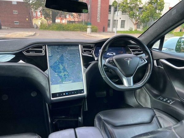 Used Tesla Model S 2016 for sale - 75403155: Photo 2