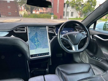 Used Tesla Model S 2016 for sale - 75403155: Photo