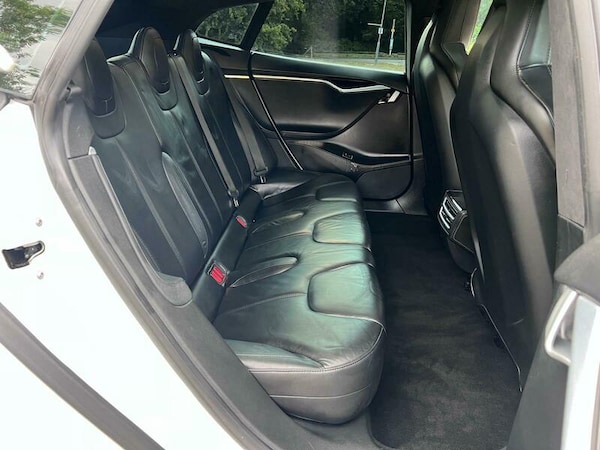 Used Tesla Model S 2016 for sale - 75403155: Photo 31