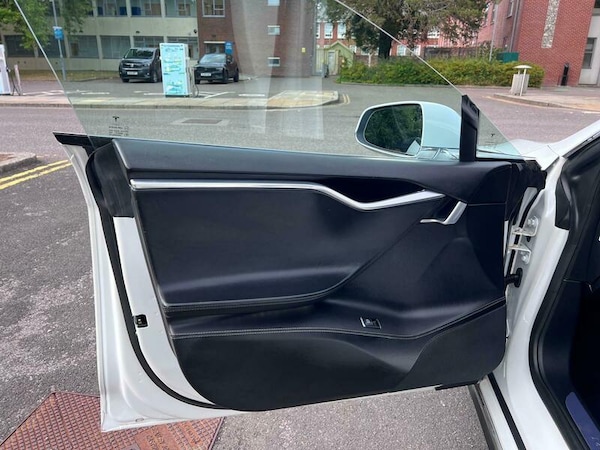 Used Tesla Model S 2016 for sale - 75403155: Photo 35