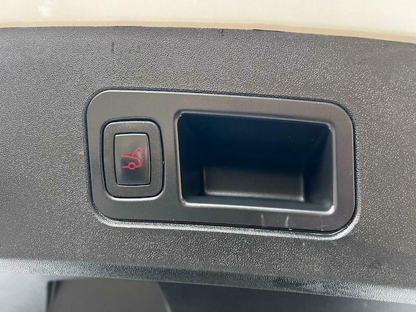 Used Tesla Model S 2016 for sale - 75403155: Photo 38