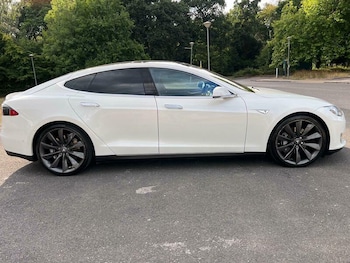 Used Tesla Model S 2016 for sale - 75403155: Photo