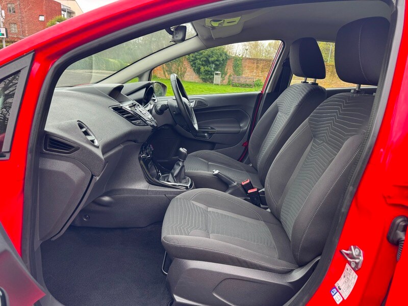 Used Ford Fiesta 2016 for sale - 78140886: Photo 31