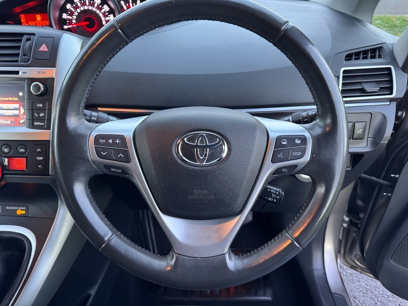 Used Toyota Verso 2015 for sale - 77096812: Photo 14