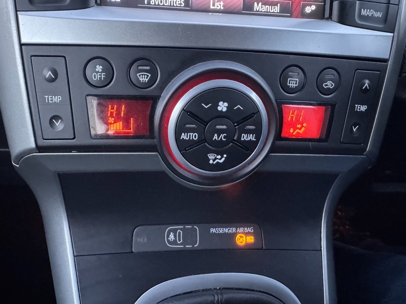 Used Toyota Verso 2015 for sale - 77096812: Photo 23