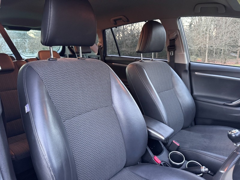 Used Toyota Verso 2015 for sale - 77096812: Photo 30