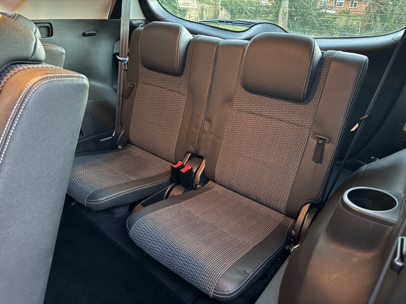 Used Toyota Verso 2015 for sale - 77096812: Photo 35