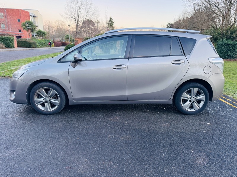 Used Toyota Verso 2015 for sale - 77096812: Photo 6