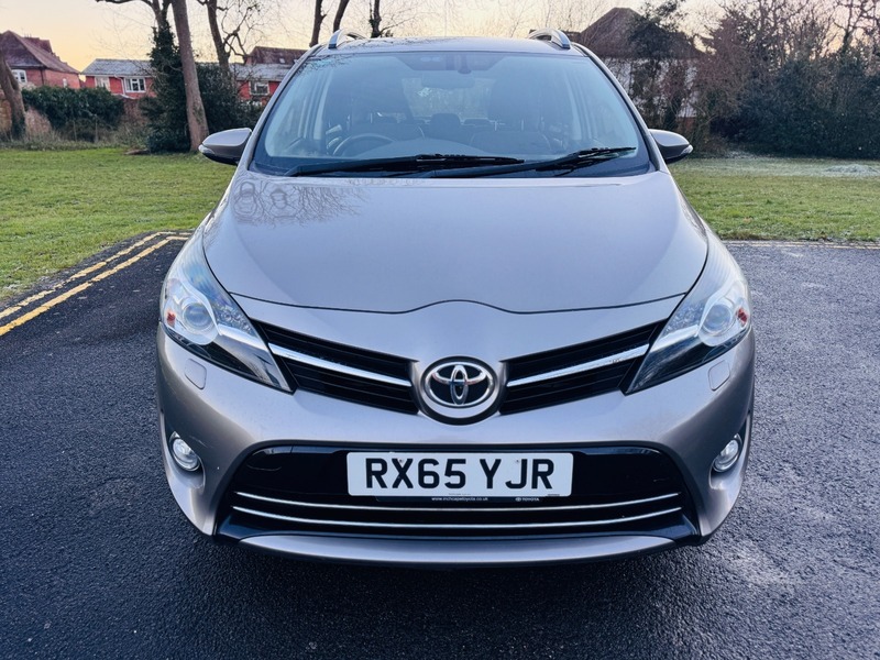 Used Toyota Verso 2015 for sale - 77096812: Photo 8