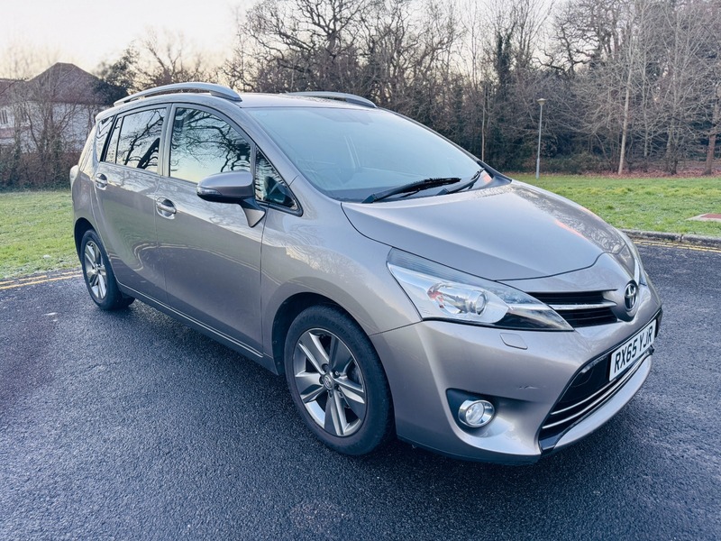 Used Toyota Verso 2015 for sale - 77096812: Photo 9