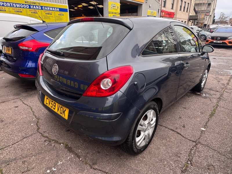 Used Vauxhall Corsa 2009 for sale - 77118308: Photo 2