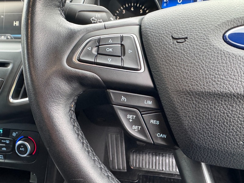 Used Ford Focus 2015 for sale - 77749329: Photo 14