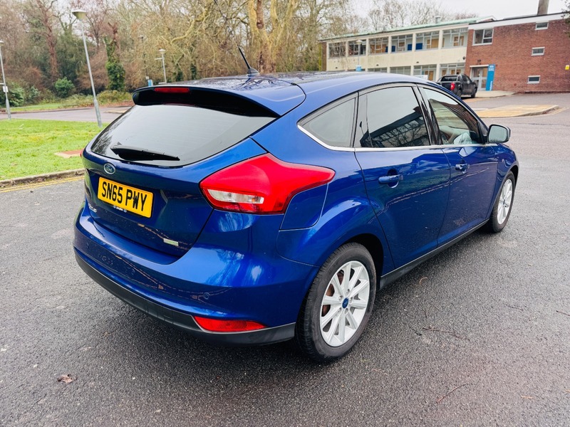 Used Ford Focus 2015 for sale - 77749329: Photo 2