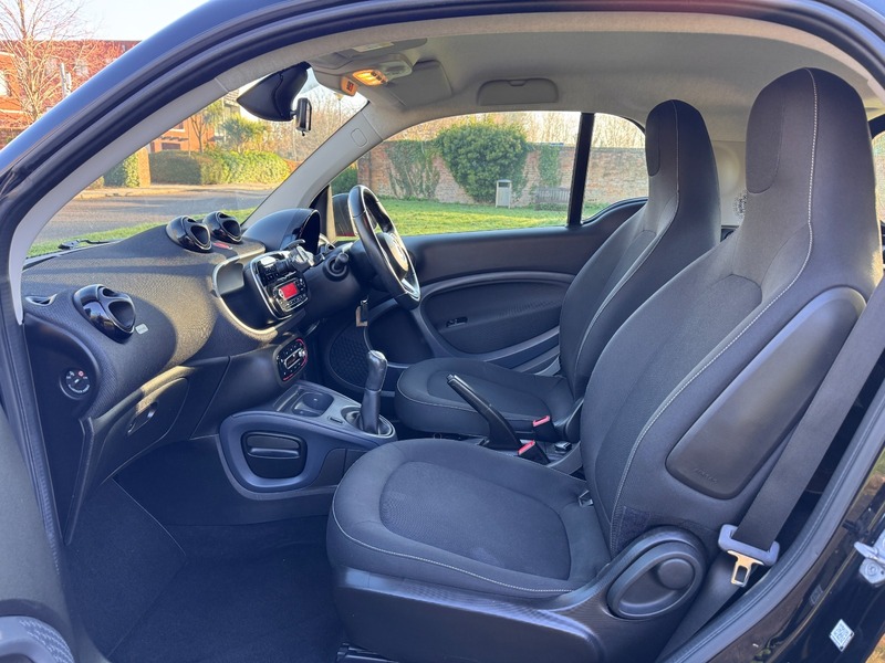 Used smart fortwo 2017 for sale - 76941709: Photo 29