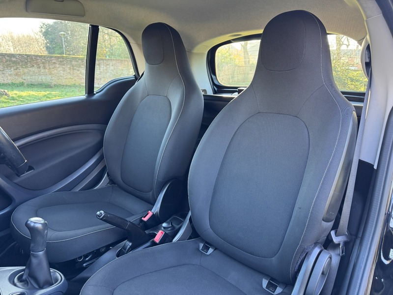 Used smart fortwo 2017 for sale - 76941709: Photo 30