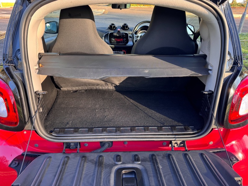 Used smart fortwo 2017 for sale - 76941709: Photo 34