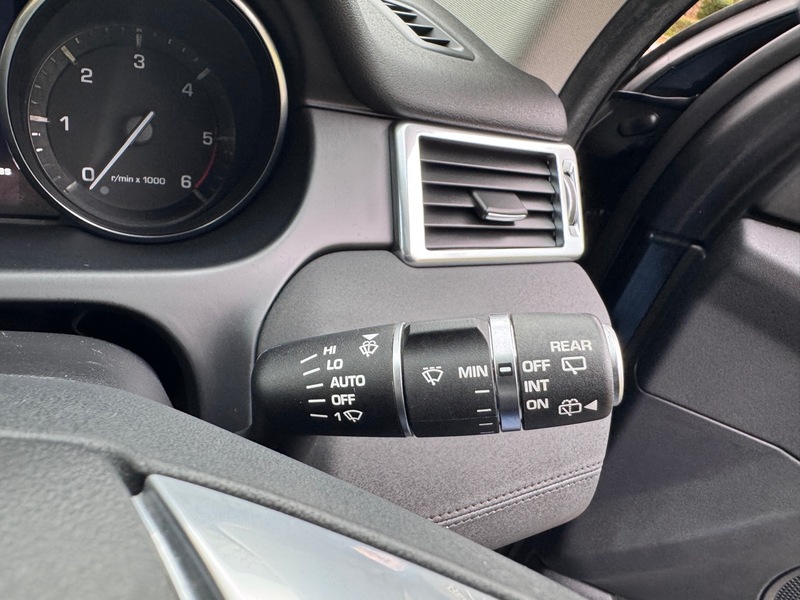 Used Land Rover Discovery Sport 2016 for sale - 76497032: Photo 17