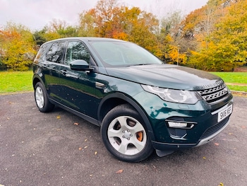 Used Land Rover Discovery Sport 2016 for sale - 76497032: Photo