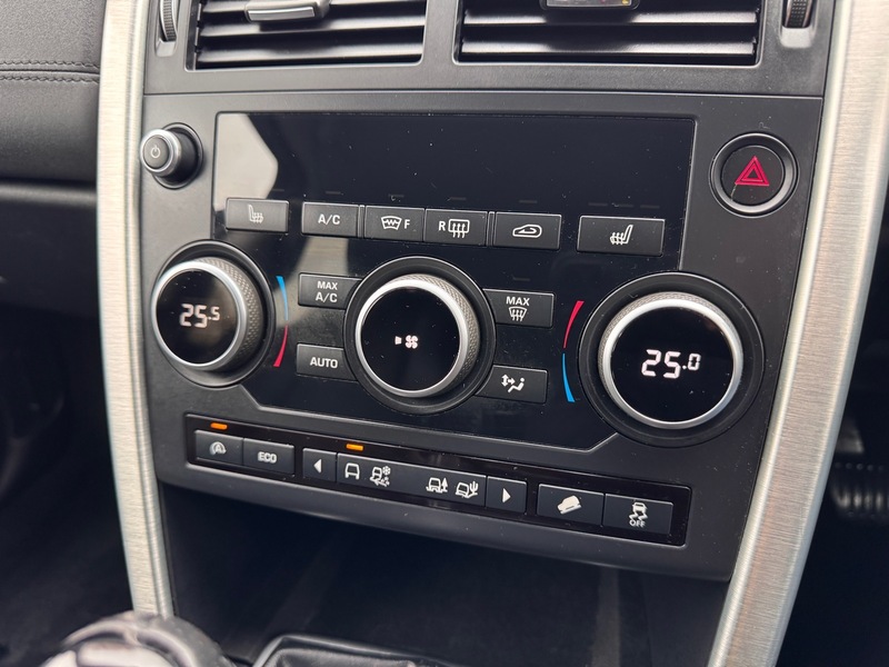 Used Land Rover Discovery Sport 2016 for sale - 76497032: Photo 23