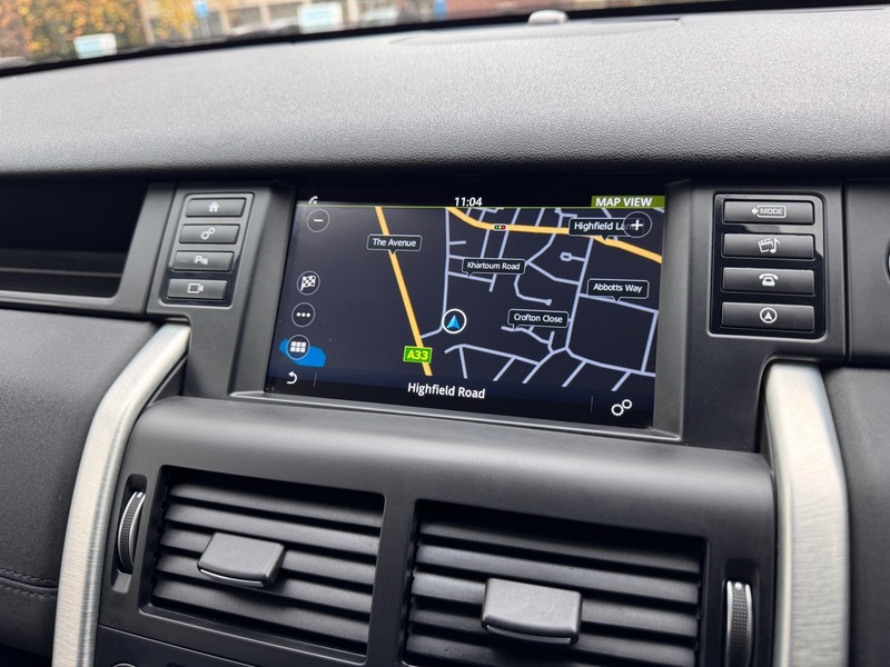 Used Land Rover Discovery Sport 2016 for sale - 76497032: Photo 26