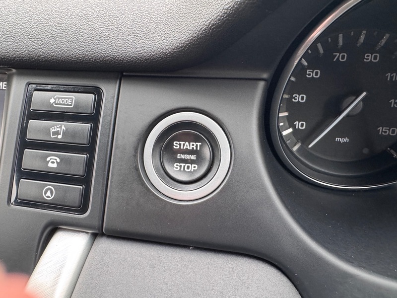 Used Land Rover Discovery Sport 2016 for sale - 76497032: Photo 30