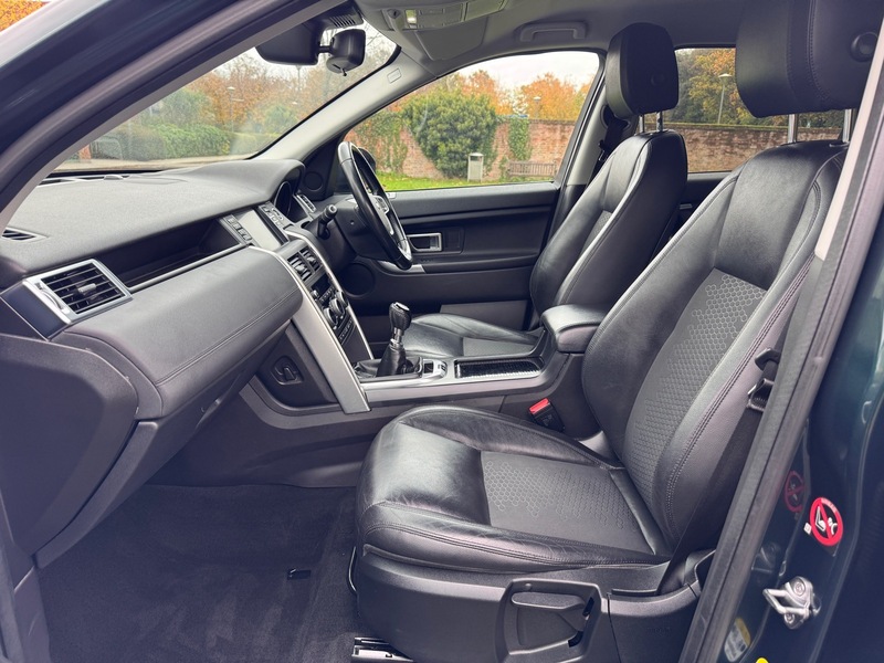 Used Land Rover Discovery Sport 2016 for sale - 76497032: Photo 34